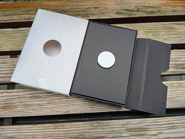 设计|旗舰中的旗舰！集动铁、高通、四麦降噪于一身的耳机：唐麦W5体验