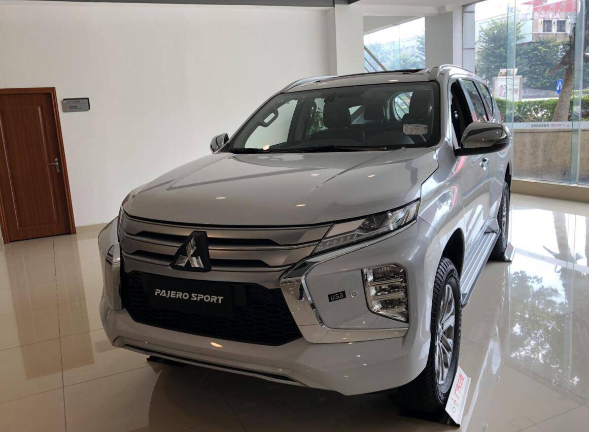 原创最便宜的三菱进口suv30动力四驱20多万比哈弗h9还帅气