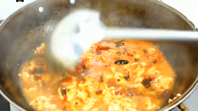 水煮肉片用什么油做好吃 877eb0fefd374638b9b1691ddcb04ebb.png