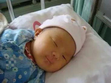 治疗|竟然需要“换血”！夺命黄疸！出生仅6天的宝宝黄疸