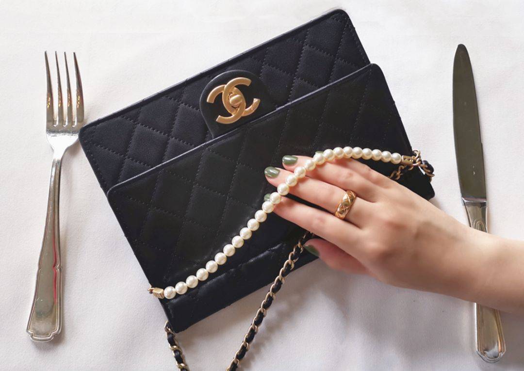 Boy|爱有姿态万千：你是爱自己，还是为爱改变自己？