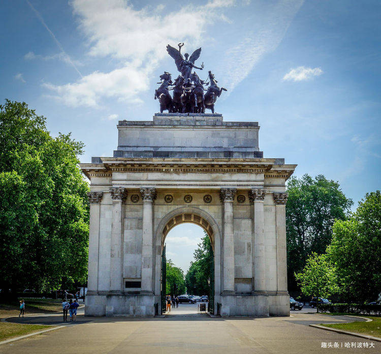 原创伦敦白金汉宫附近的著名旅游景点：英国人的荣誉，法国人的耻辱！