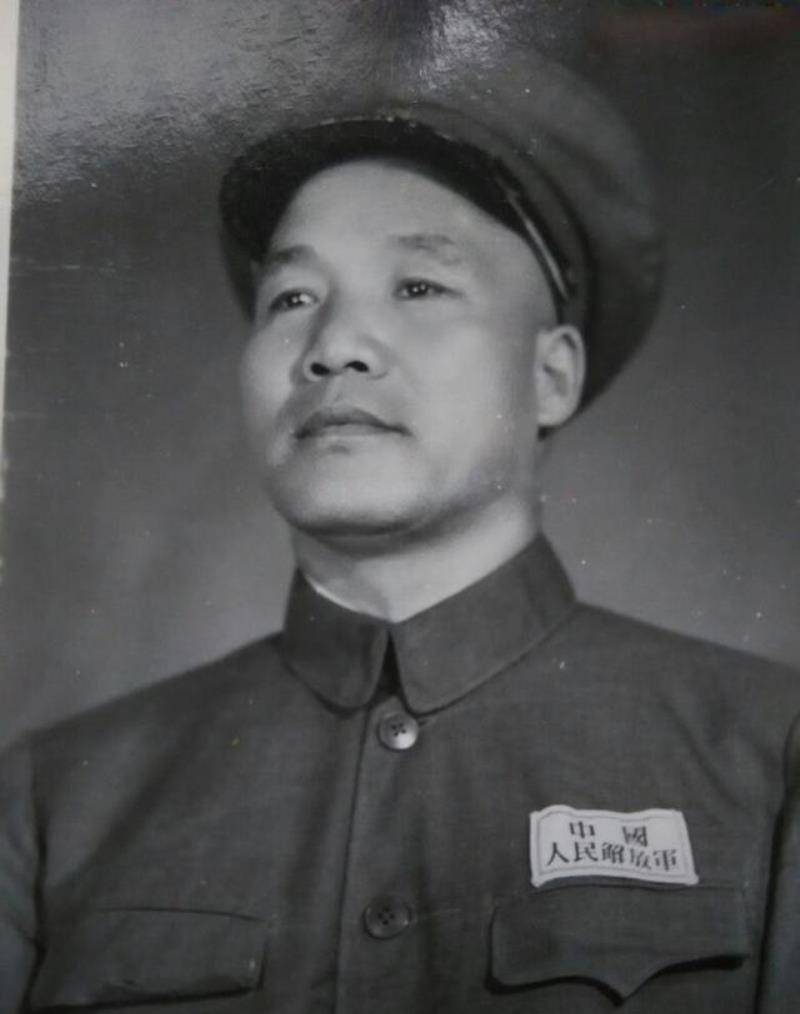 贺老总生平(2)