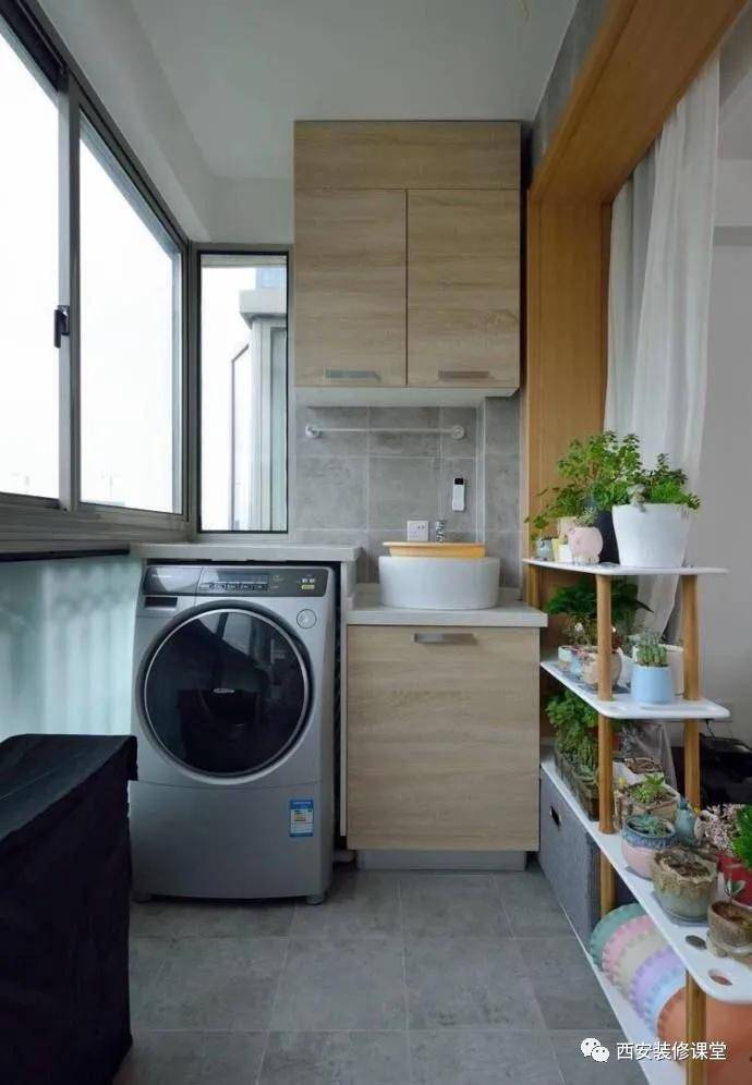 阳台有必要做洗衣槽吗 d9b3cccfbf6140f9b60c92912f041dd9.jpeg