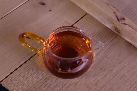 焦味|梅子味、烟味、焦味是高等级老白茶的标志吗？