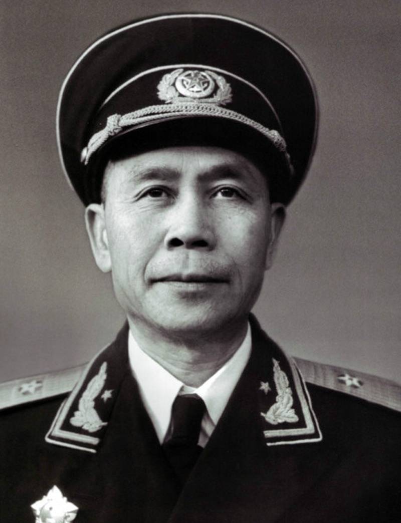 此人是国民党海军舰长1949年和平起义主动留在大陆过得如何