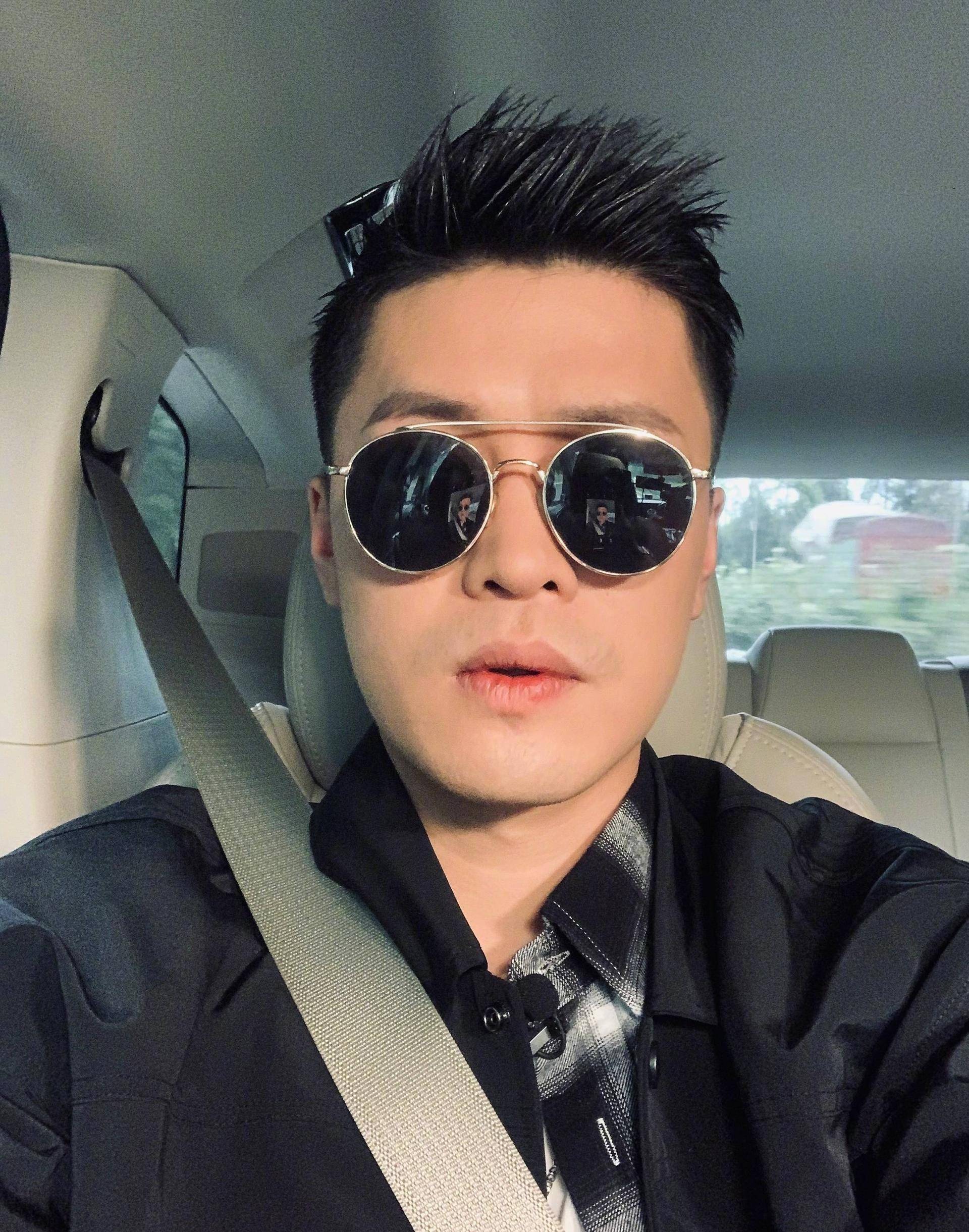 宁桓宇做爸爸啦！同届快乐男声华晨宇发展最好