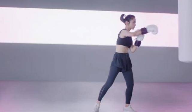 如何拥有马甲线视频 b03a1f2eaa8242c887f312c705ac9486.jpeg