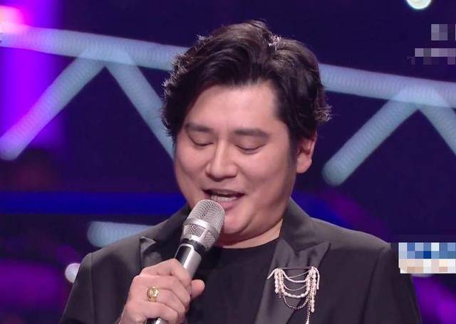 李锐大|原创钱枫又胖了！多层下巴艳压林有有，身宽和头围比李锐大出1.5倍