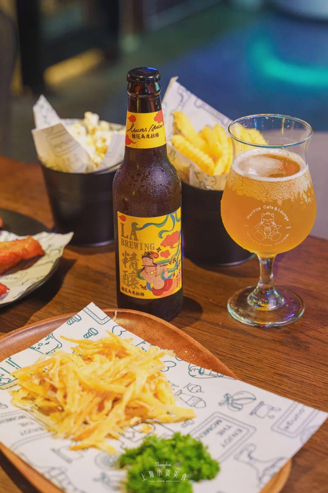 赛博|24H不打烊，赛博朋克复合咖啡空间太时髦！