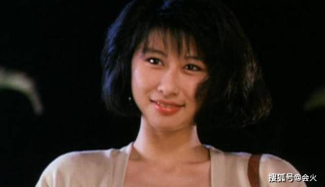 林子祥|原创58岁叶倩文与小鲜肉亲密贴脸不避嫌，曾抢闺蜜老公，还甩过费翔？