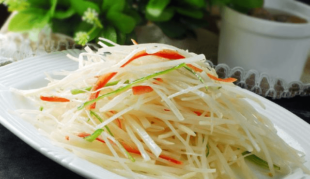 如何炒土豆丝更脆爽 9300765acdf943f081e815e6a395bd6d.png