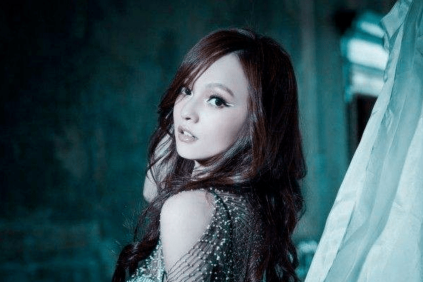 1f5075b6d4434879a705ffc54210cc0f.png