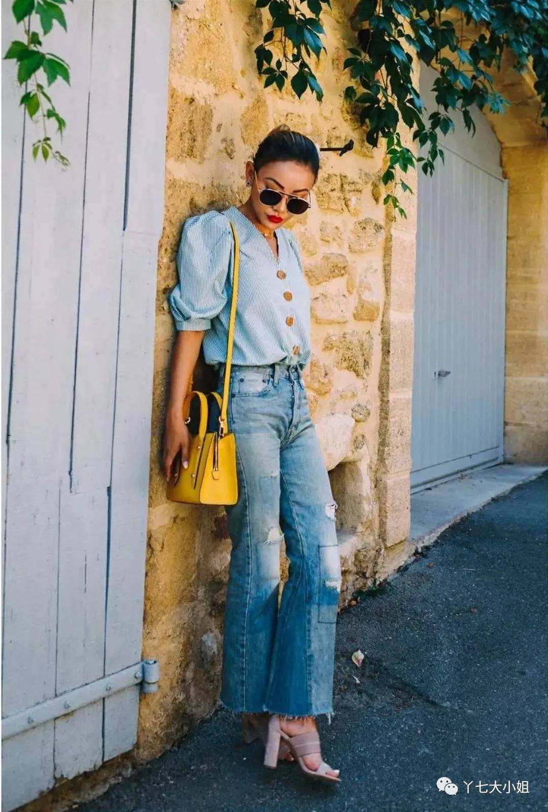 装饰|嫌衣服单调？加几颗小钮扣，眼睛都看直了~