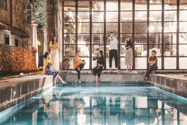 锁定|直播预告丨“炸裂”福利！请锁定明日15:00，local女团首播！