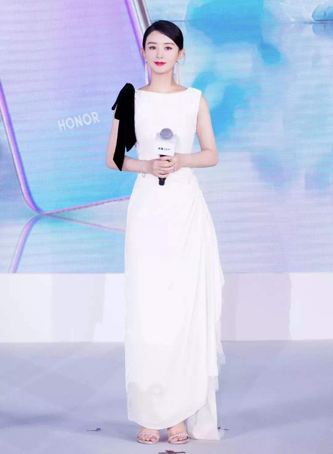 精灵|赵丽颖森系大片变身林间精灵，现在的她，和少女时期有什么不同？