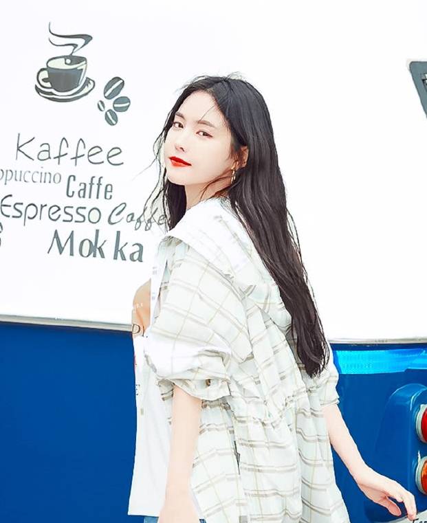 美貌|Apink 孙娜恩的“美貌近况”：身材、气质、氛围都绝了