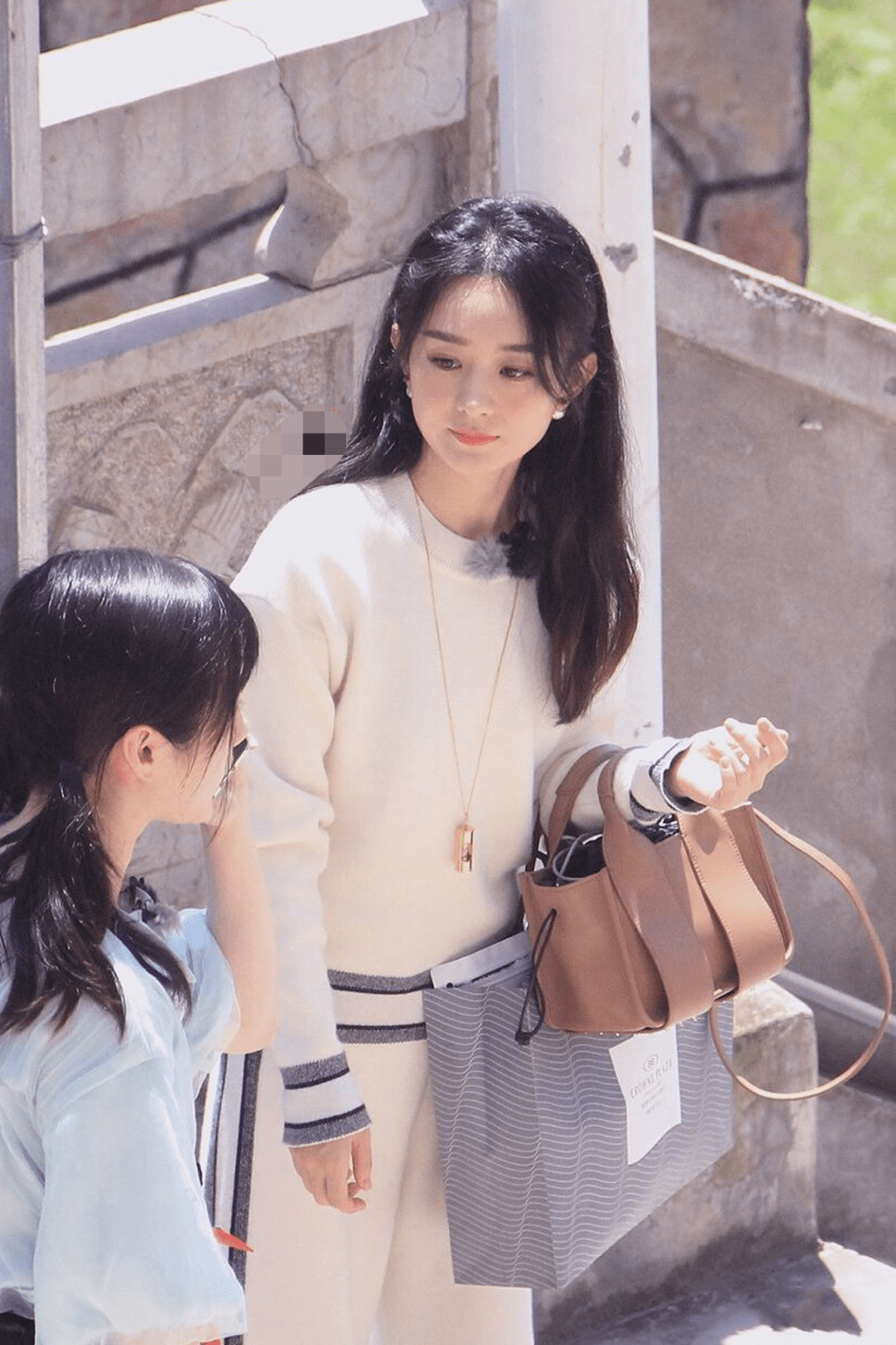 Dior|产后复出的赵丽颖，可能是下一个带货女王？