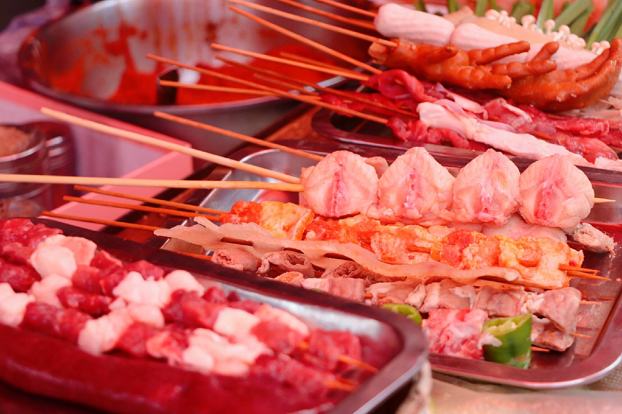 丽江|堪称老丽江代表！【细数丽江地摊美食】白天就开炉！这家烧烤摊藏在市场20年