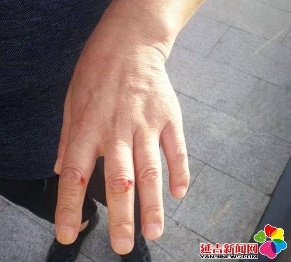 爷孙落水 危急时刻年近六旬延大教师崔正浩出手