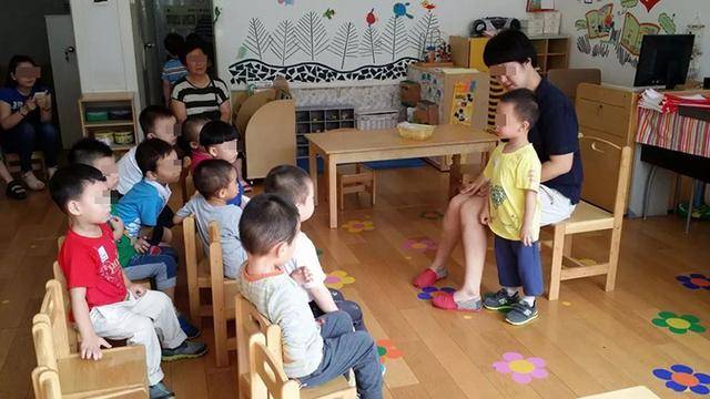 小孩怎么上幼儿园报名 81689695279b44a48696b20309cf6623.jpeg