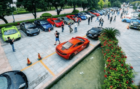 我国人均汽车_我国人均收入2020图片