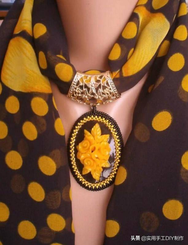 围巾|「串珠作品」35款时尚的珠宝围巾项链，你也能拥有