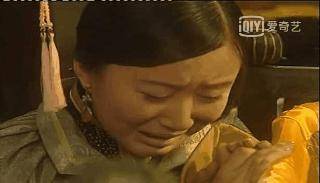 5岁出道,和刘亦菲情同姐妹,为何如今只能给当红小花做配?
