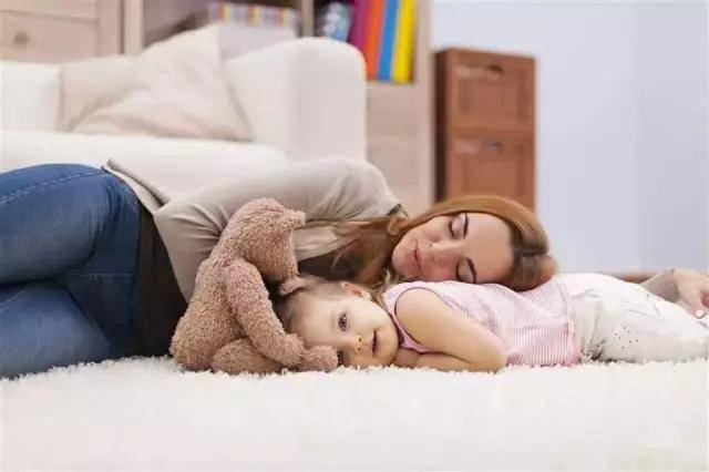 睡眠|你家孩子几点睡？晚睡竟影响孩子一生