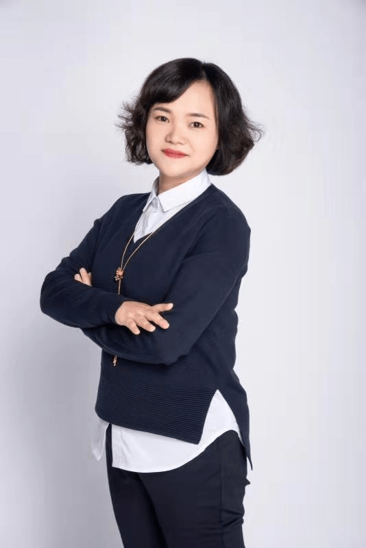 教育|成都七中国际部执行校长杨越：创新融合，面向未来