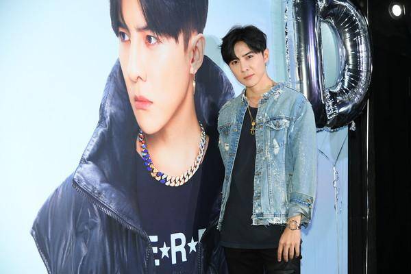 进度|原创唐禹哲松口恋情进度，称小13岁混血女友为很好的人，还未带回家