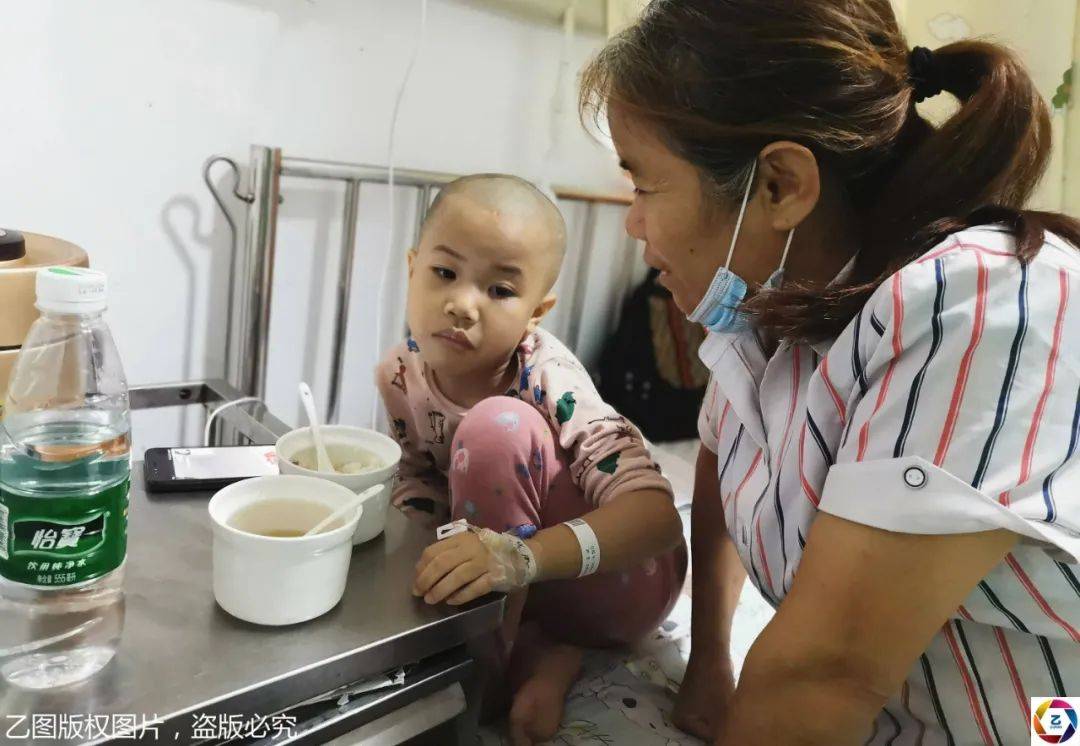 移植|妈妈却大发雷霆，真相心酸男孩攒几个月零花钱给妹妹买了个玩具