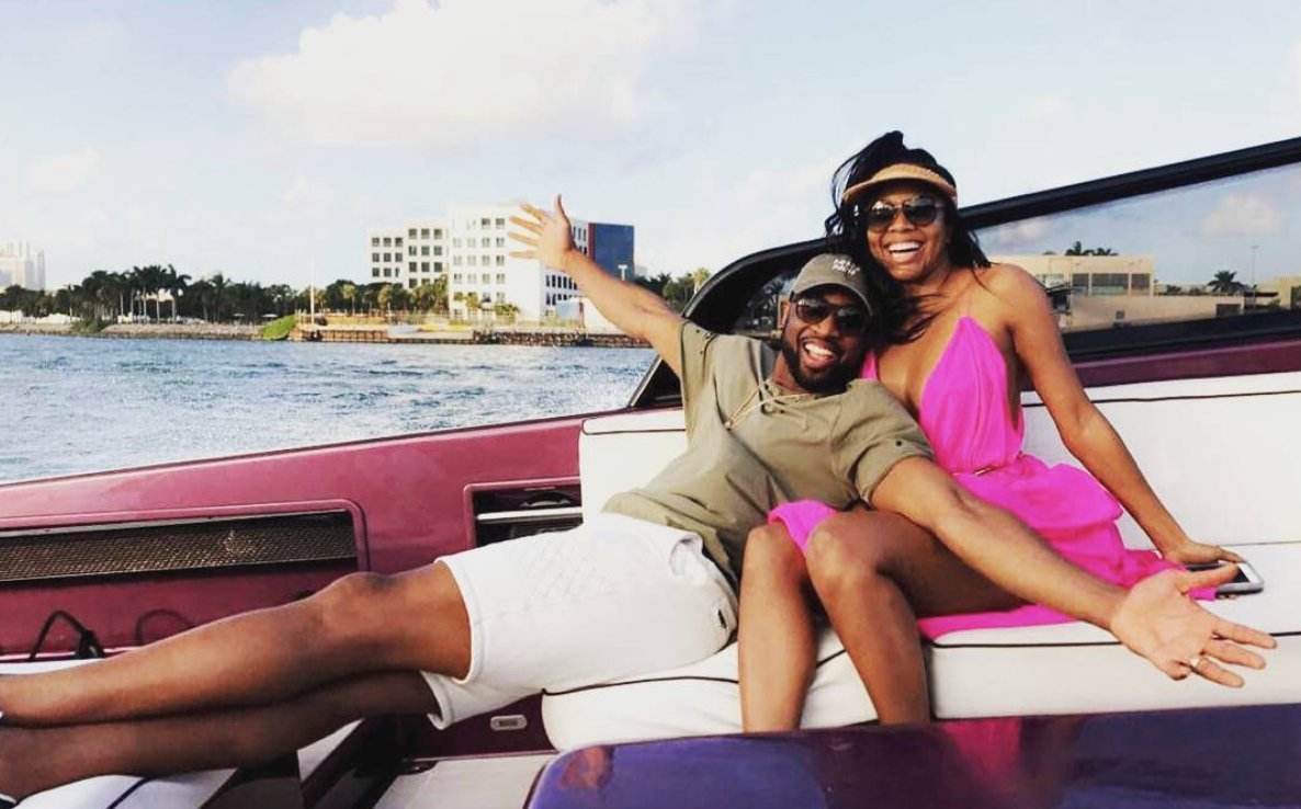 退役|原创韦德最新照曝光,泳池秀恩爱,这发型看起来太嚣张