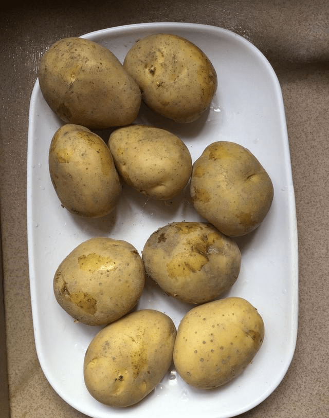 713fa792fa13468f9d1d9caa6615e4cf.png