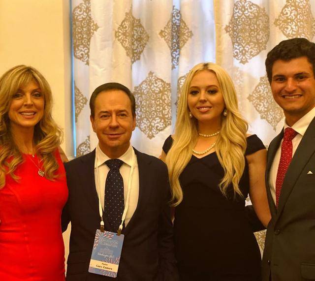 女婿|特朗普56岁前任为准女婿庆生,蒂芙尼为抢C位却把他扔一边