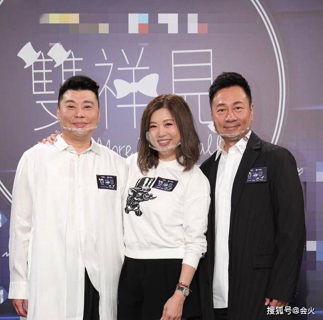 状态|原创54岁TVB喜剧演员梅小惠罕露面,双下巴明显肥一圈,转幕后做节目