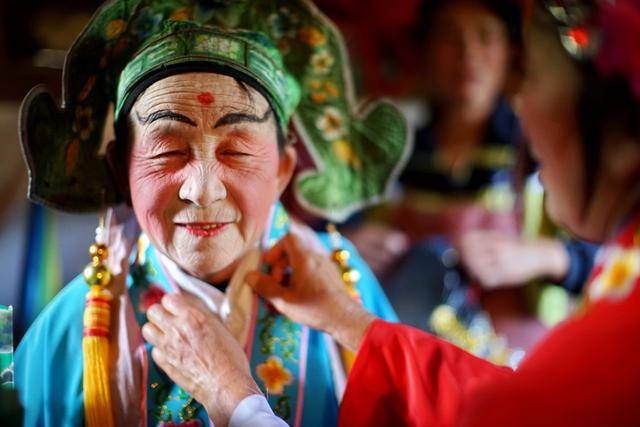 全村|中国最特别乡剧团：每年演一次，每次演三天，已经有150年历史