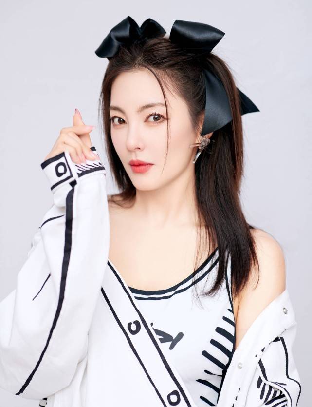 张雨绮|张雨绮受无妄之灾，主播辛巴造谣张雨绮不守承诺致他亏损1200万