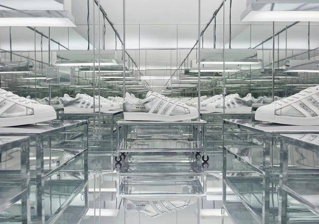 Prada|Prada x Adidas 第二波官宣!国内现已开启抽签登记!