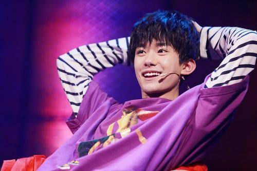 易烊千玺的电影都是什么类型 d38433d071e949f0ae5e8ddedbfa68b6.jpeg