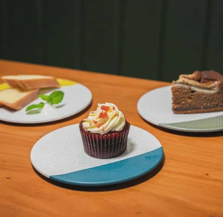 上海|愚园路明星聚集地,@黄觉 就能喝酒!