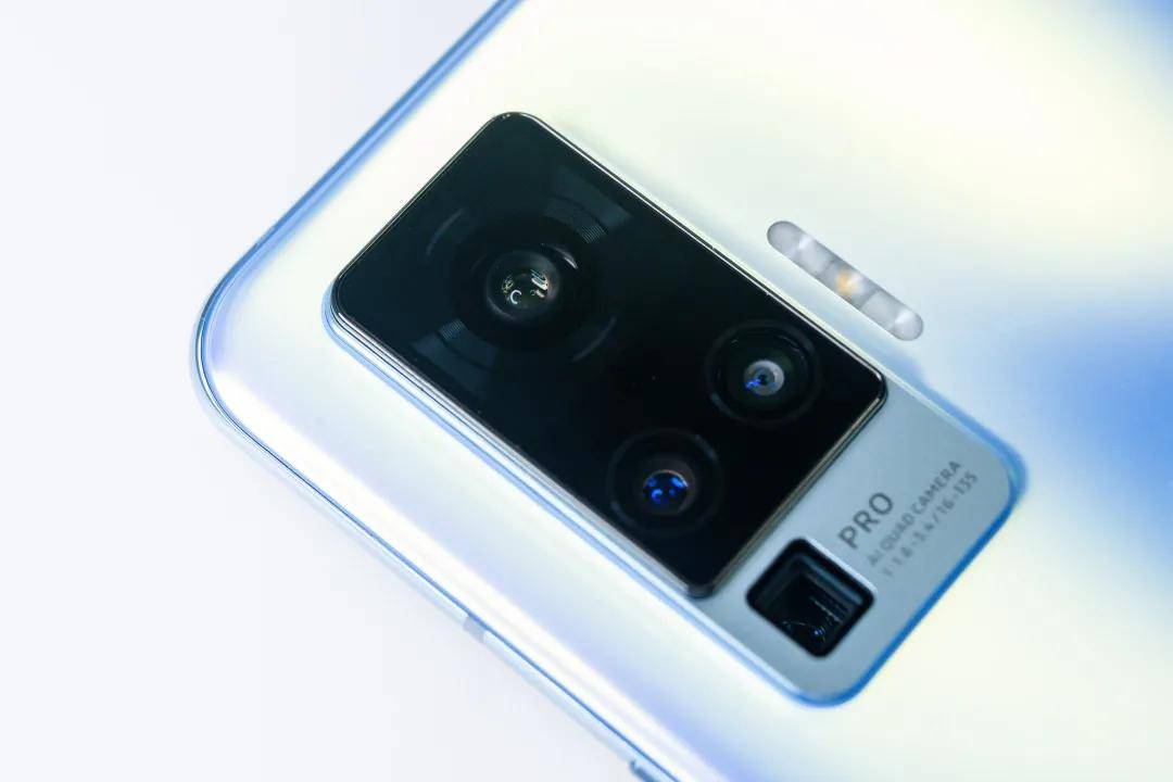 Pro|vivo X50 Pro测试：765G换来微云台，值得一买吗？