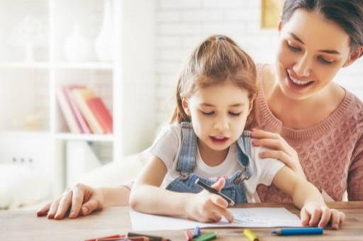 怎么教育孩子自信 f01faf83a3c34c42b927245ea72441af.jpeg