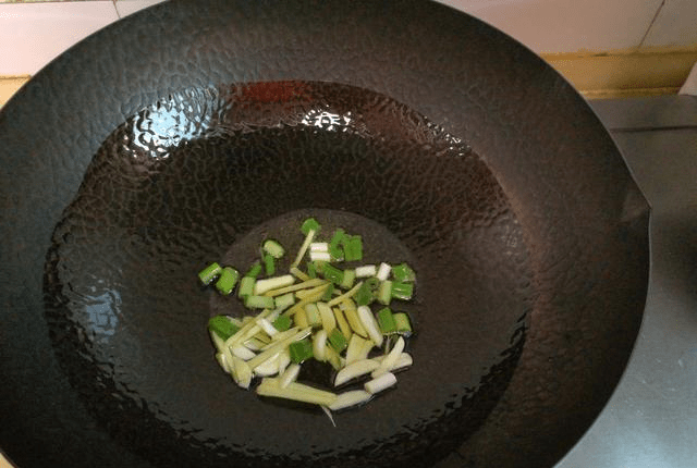 做什么菜放花雕酒 ddbbeb03504b4a128612c794621069d1.png