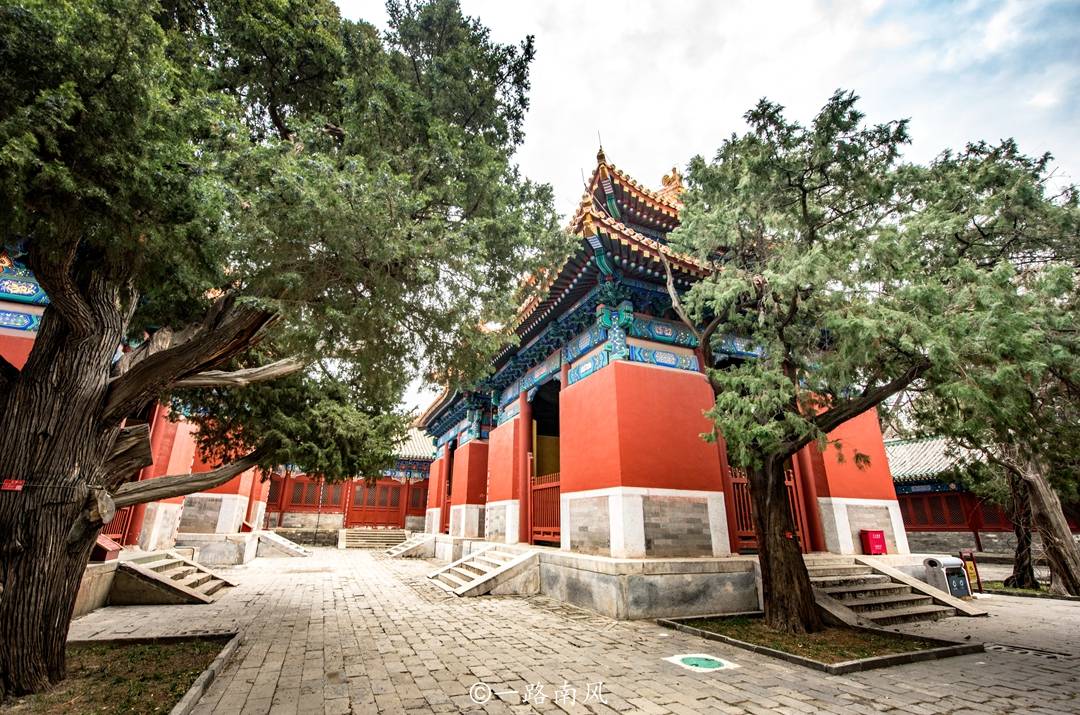 孔庙|中国最多皇帝题字的孔庙，位于首都北京，现为著名旅游胜地