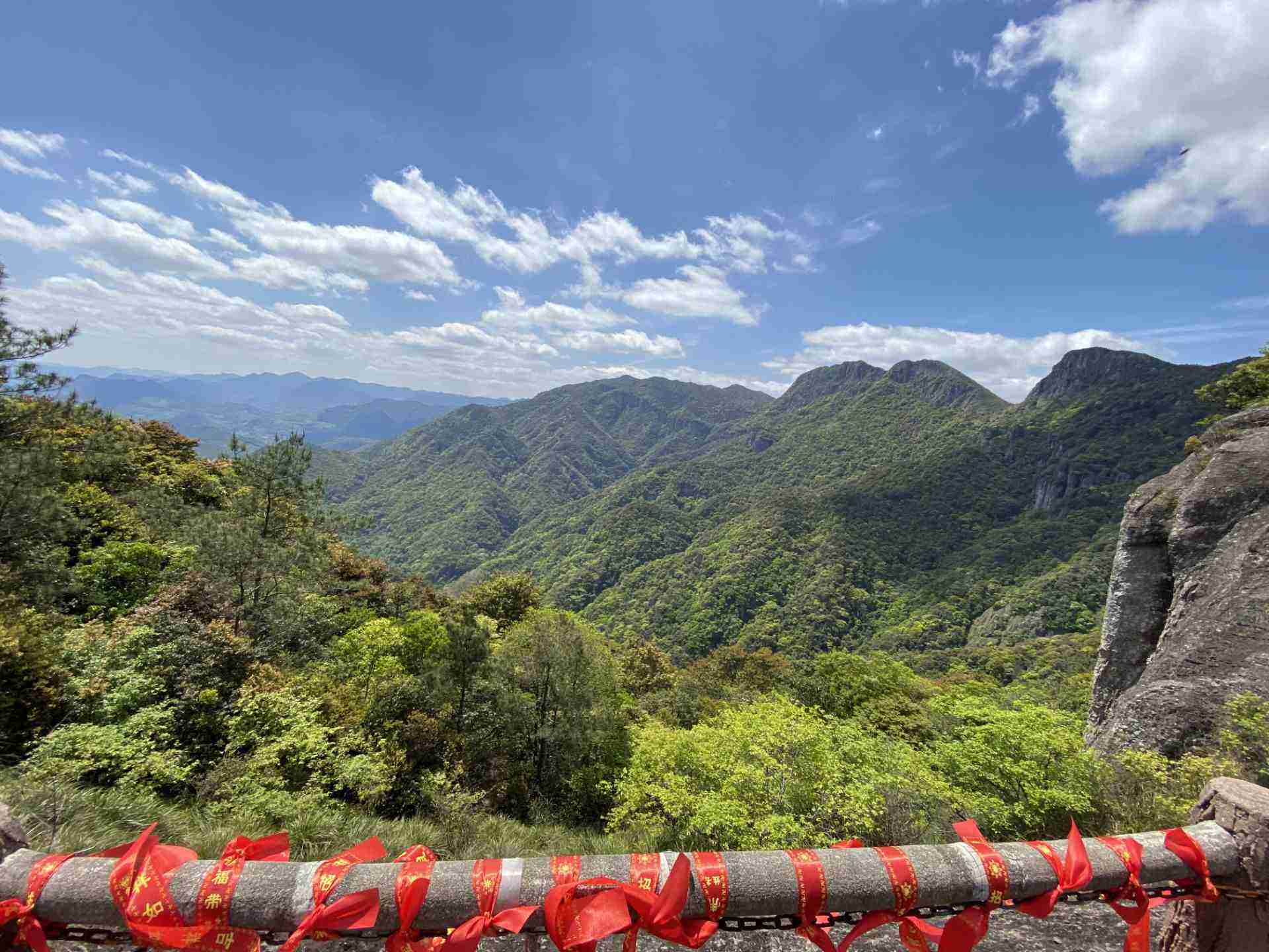 原创福建被忽略的一座山是福建省最大的火山岩地貌风景区不要门票