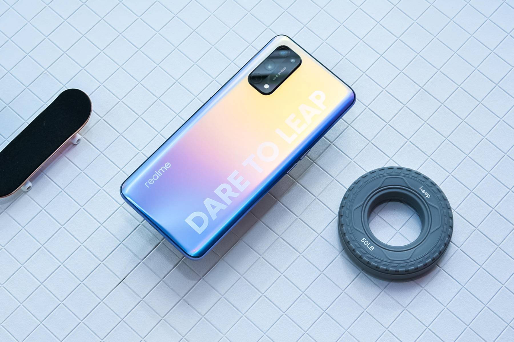 价位|又一性价比旗舰上市，高颜轻薄只要2199元起，真我X7 Pro体验报告