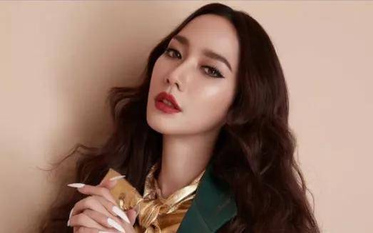 女明星|爆红时敢帮闺蜜打小三的女明星就只有她了！！