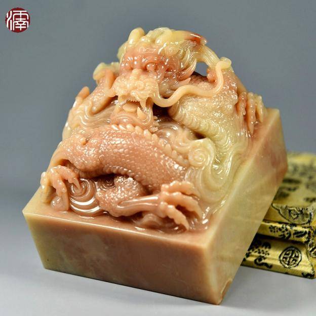 和田玉和寿山石，哪个适合做印章？_搜狐网
