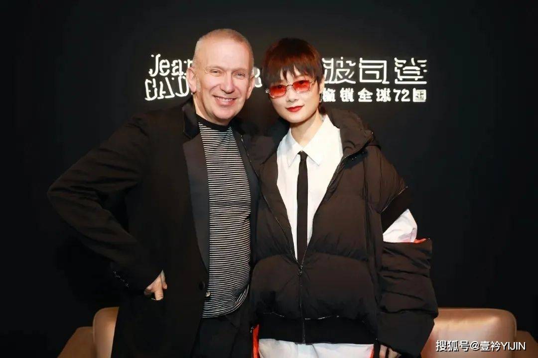 时尚|无价之姐 | 被黑多年仍坚持自我，她不仅是时尚缪斯也是国际时尚圈的宠儿